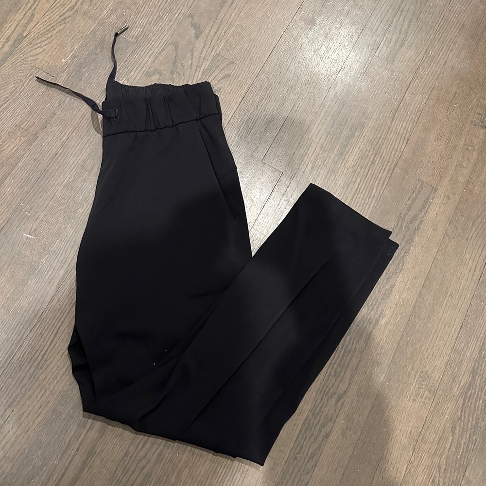 Lululemon On the Fly Jogger Pants - Picture 3 of 5